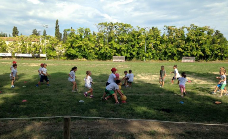 L’estate è alle porte e al campo da rugby di Fano, ecco la “simulazione” pratica del  Centro Estivo Sportivo Jump